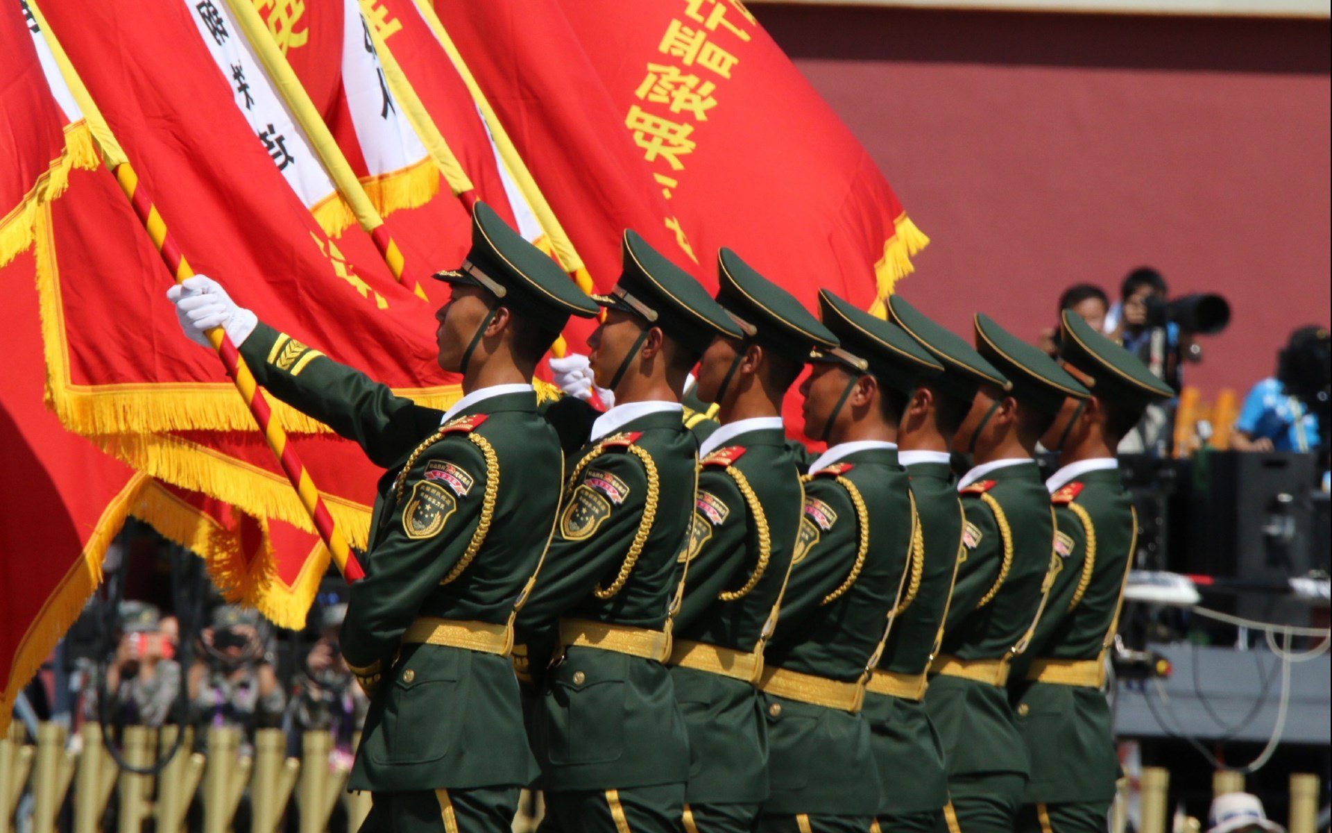 爱游戏在线登录入口-西甲逆转，专家点评精彩瞬间，0607西甲逆转