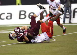 爱游戏中国官方登录入口网站-国足比赛球员表现排名，国足队员排名