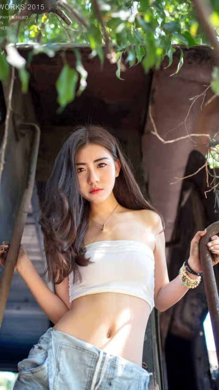 爱游戏体育平台-“宽板滑水：水面上的舞蹈，东三叉湖马鞍山赛场上演”