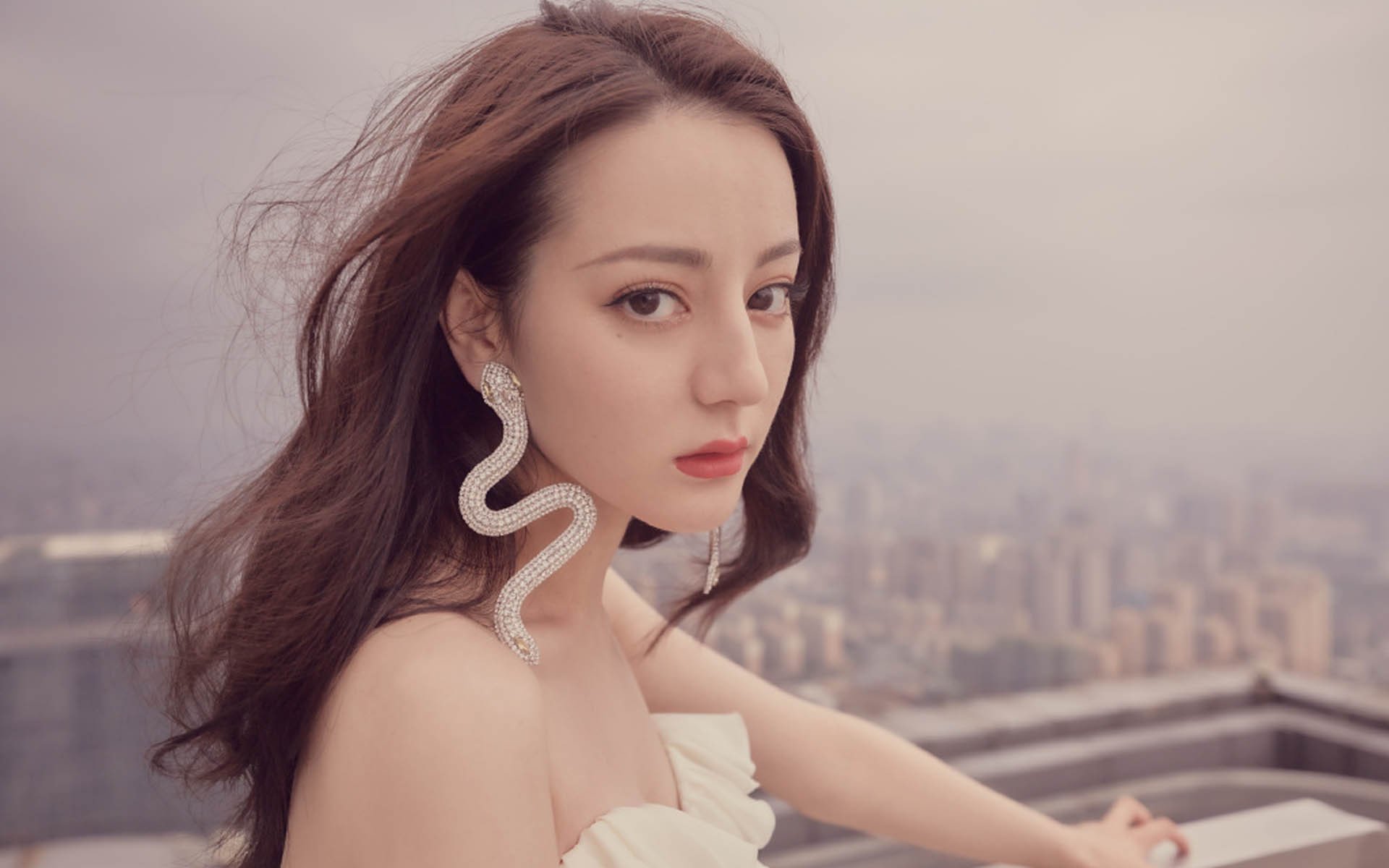 爱游戏官方网站-骑士中锋强调训练中注重细节执行,骑士对队员